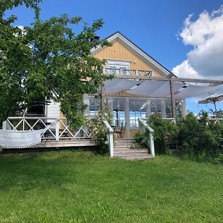 Tukkilan Tila 4*