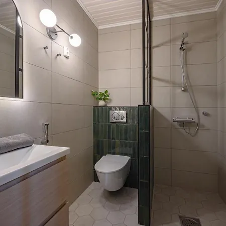 Tukkilan Tila Bed and Breakfast 4*