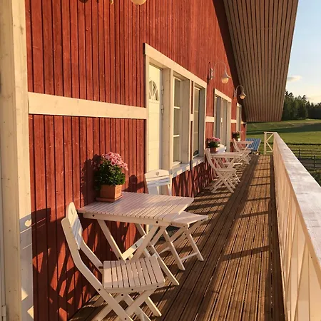 Bed & Breakfast Tukkilan Tila