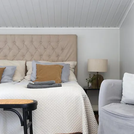Tukkilan Tila Bed & Breakfast 4*