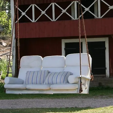 Tukkilan Tila Bed & Breakfast Porvoo