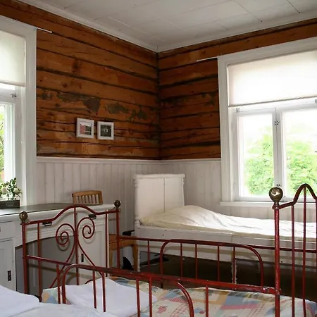 Tukkilan Tila 4*