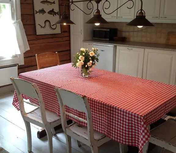 Tukkilan Tila Couette-café